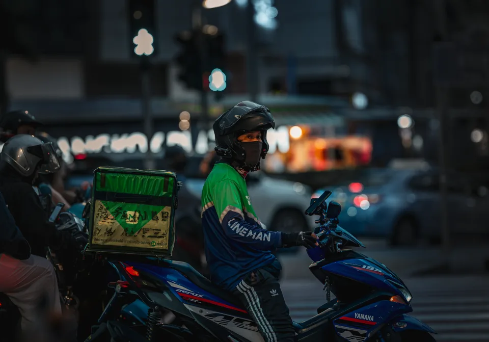 Xe hợp đồng đường dài