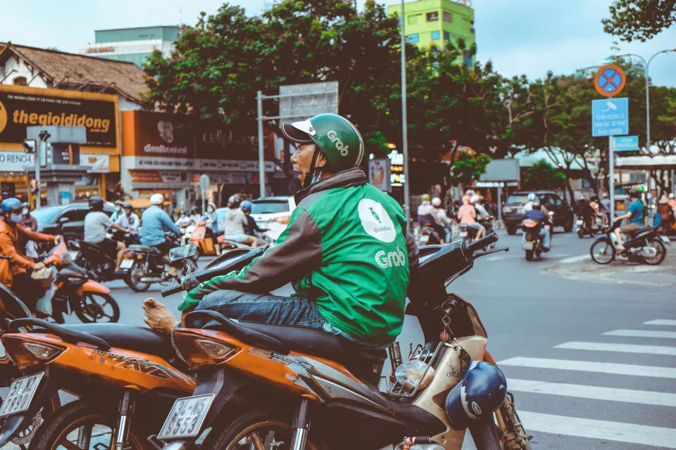 Thuê xe 7 chỗ có tài xế